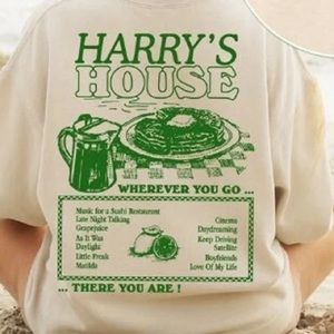 NWOT Harry’s House of pancakes your sweatshirt size M